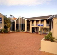 Twin Towers Inn - eAccommodation