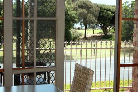 Bayview Motel Rosebud - eAccommodation 3