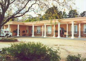 Norwood House Motel & Reception Centre - eAccommodation 0