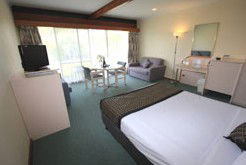  William Macintosh Motor Lodge - eAccommodation 2