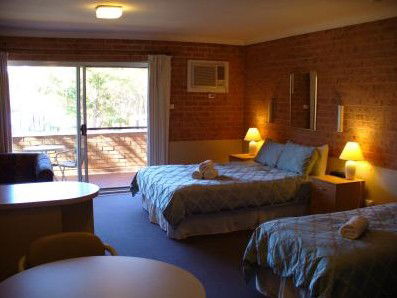 Huskisson Beach Motel - eAccommodation 1
