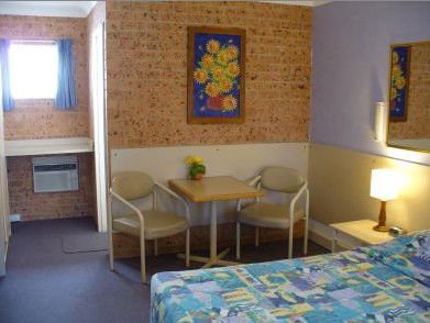 Huskisson Beach Motel - eAccommodation 2