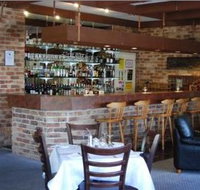 Deer Park Motor Inn - eAccommodation
