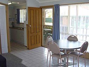 Albury Motor Village - eAccommodation 2
