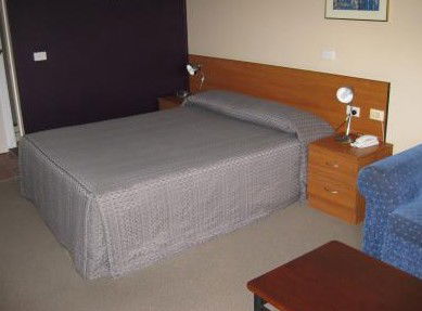 Town Beach Motor Inn - eAccommodation 4