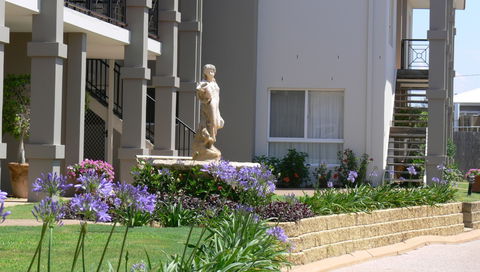Meridian Resort - eAccommodation 7