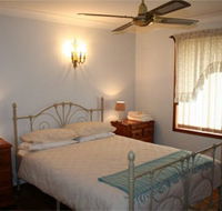 Caits Cottage Bed And Breakfast - eAccommodation