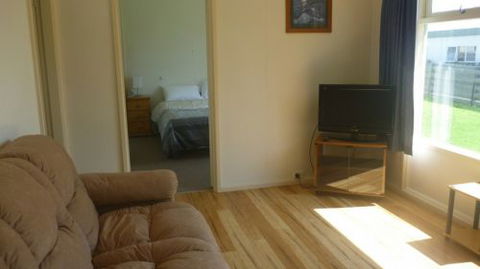 Hibiscus Heights - eAccommodation 3