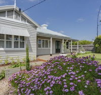 Blakiston House - eAccommodation