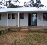Lot 322 Holiday House - eAccommodation