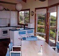 Island Beach House - eAccommodation