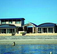 Baird Bay Ocean Eco Apartments - eAccommodation