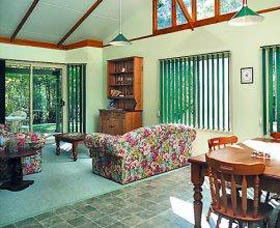 Harmony Forest Accommodation And Vineyard - eAccommodation 0