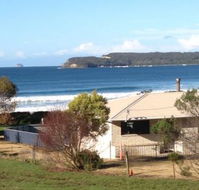 Eaglehawk Neck Beach House - eAccommodation