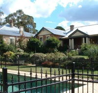 Chapel House - eAccommodation