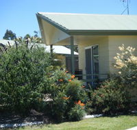 Pepper Tree Cabins - eAccommodation