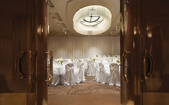 Shangri-La Hotel, Sydney - eAccommodation 4