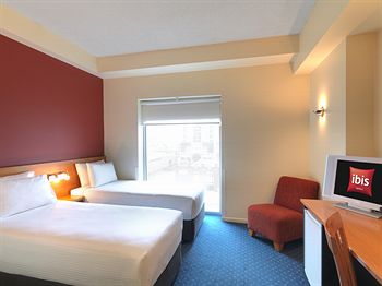 Ibis Melbourne Little Bourke Street - eAccommodation 3