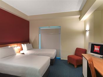 Ibis Melbourne Little Bourke Street - eAccommodation 6