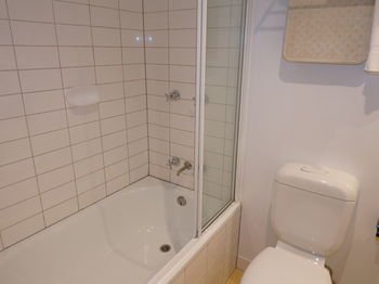 Ibis Melbourne Little Bourke Street - eAccommodation 14