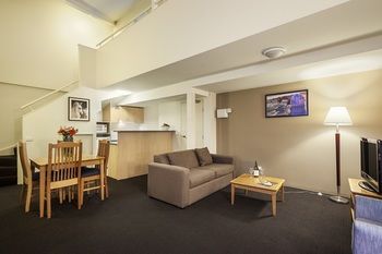APX Parramatta - eAccommodation 10