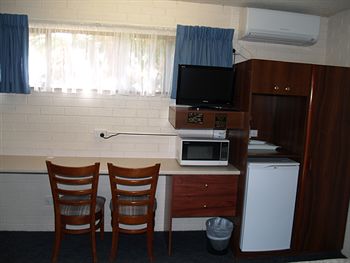 Pigeon House Motor Inn - eAccommodation 11