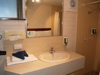 Pigeon House Motor Inn - eAccommodation 35