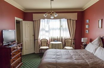 Toorak Manor - eAccommodation 3