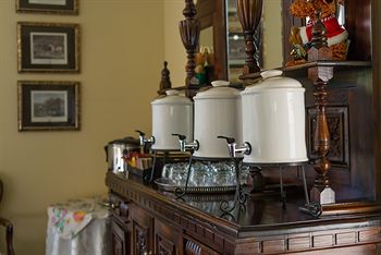 Toorak Manor - eAccommodation 4