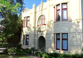 Toorak Manor - eAccommodation 10