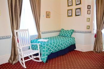 Toorak Manor - eAccommodation 14