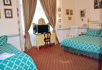 Toorak Manor - eAccommodation 21