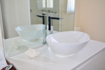 Toorak Manor - eAccommodation 28