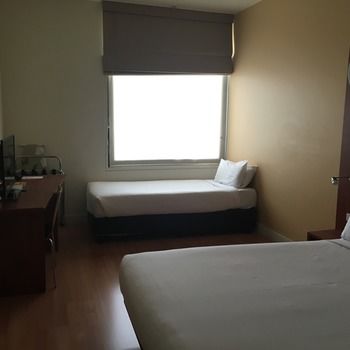 Ramada Encore Dandenong - eAccommodation 13