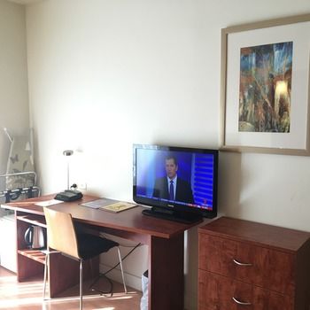 Ramada Encore Dandenong - eAccommodation 14