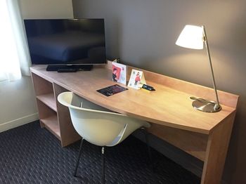 Ibis Melbourne Hotel And Apartments - eAccommodation 17