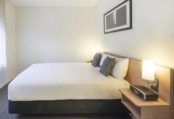 Ibis Melbourne Hotel And Apartments - eAccommodation 19