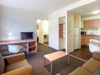 Ibis Melbourne Hotel And Apartments - eAccommodation 65