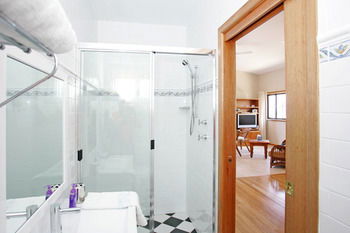 Lavender House B&B - eAccommodation 8