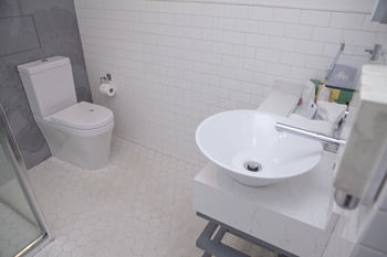 The Savoy Double Bay Hotel - eAccommodation 6