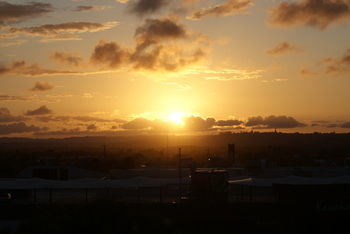 Beachside Resort - Kawana Waters - eAccommodation 3