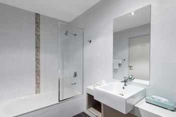 Best Western Hunter Gateway - eAccommodation 9
