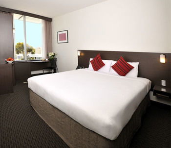 Ibis Melbourne Glen Waverley - eAccommodation 0