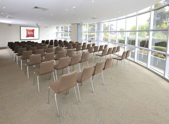 Ibis Melbourne Glen Waverley - eAccommodation 13