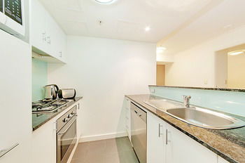 Wyndel Apartments - Nexus - eAccommodation 11