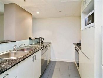 Wyndel Apartments - Nexus - eAccommodation 3