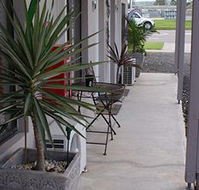 Riverside Motel - eAccommodation
