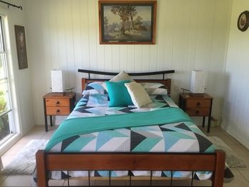 Blackwattle Farm B&B And Farm Stay - eAccommodation 16