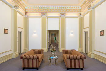 Treasury On Collins - eAccommodation 24