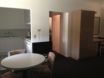 Nunawading Motor Inn - eAccommodation 16